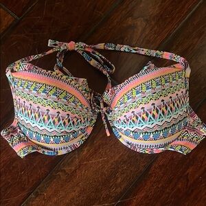 Victorias Secret push-Up Geometric Bikini Top
